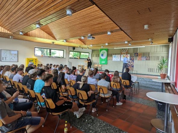 Fit im Umgang mit Finanzen und Versicherungen