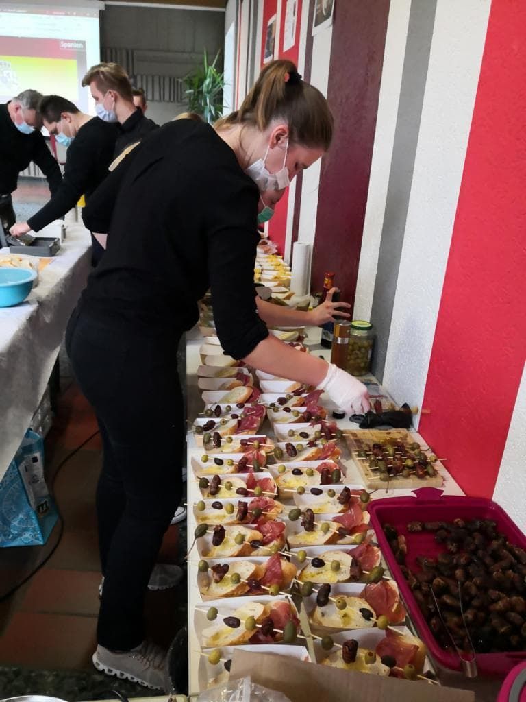 Spanische Pause an der FOS Regen